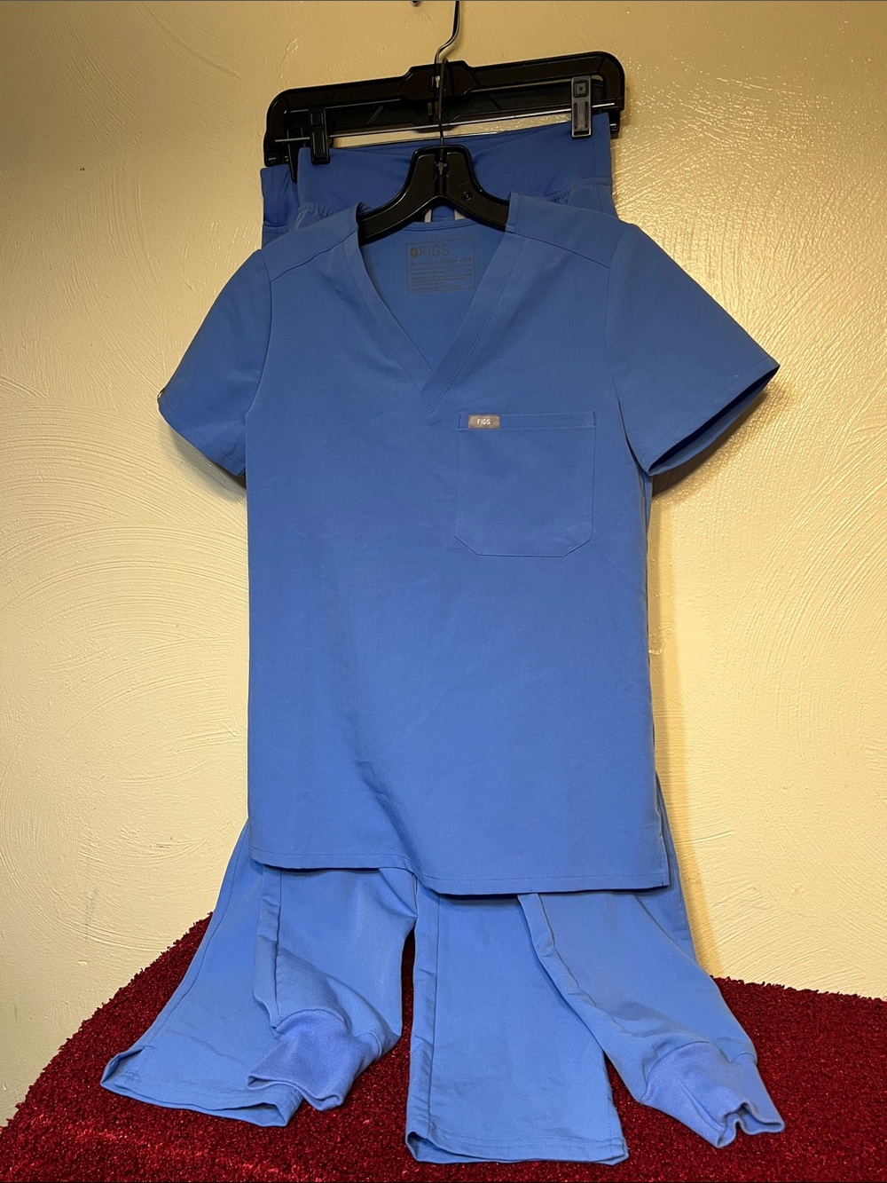Ciel Blue Figs scrubs set XXS